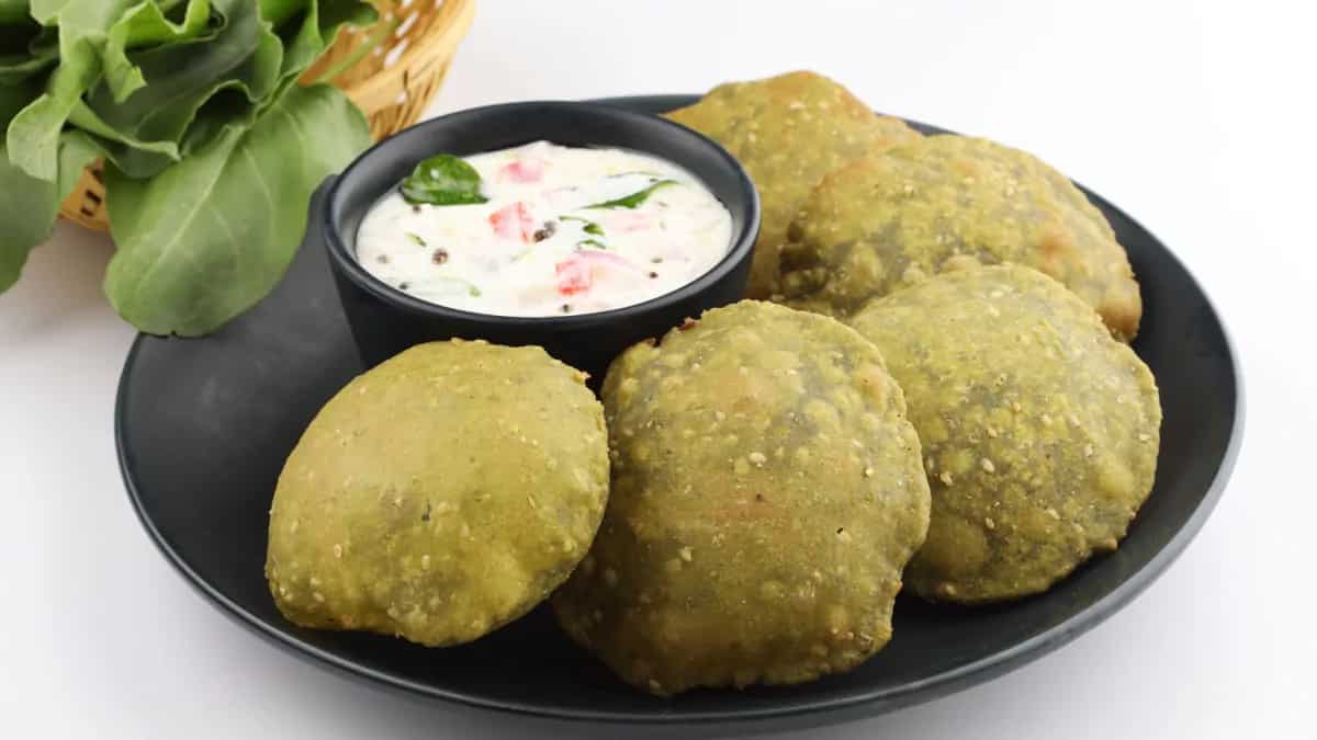 Healthy Breakfast: 5 Desi Palak Recipes To Try This Winter