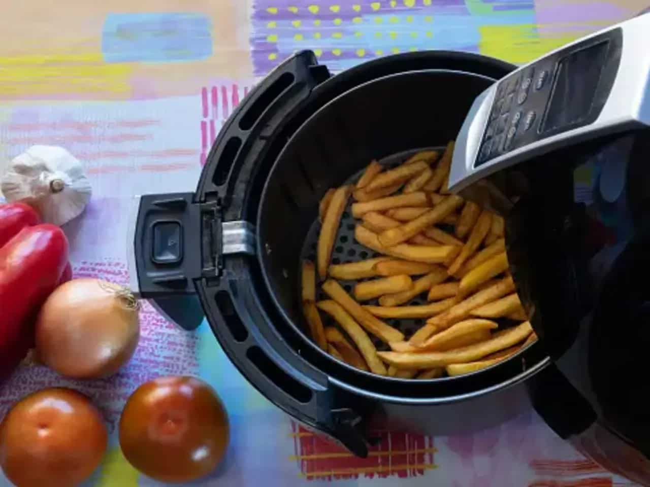 Batters To Meat: 5 Foods To Avoid Cooking In An Air Fryer
