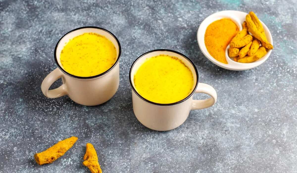Cinnamon Tea To Turmeric Milk 6 FatBurning Drinks To Have Before Bed