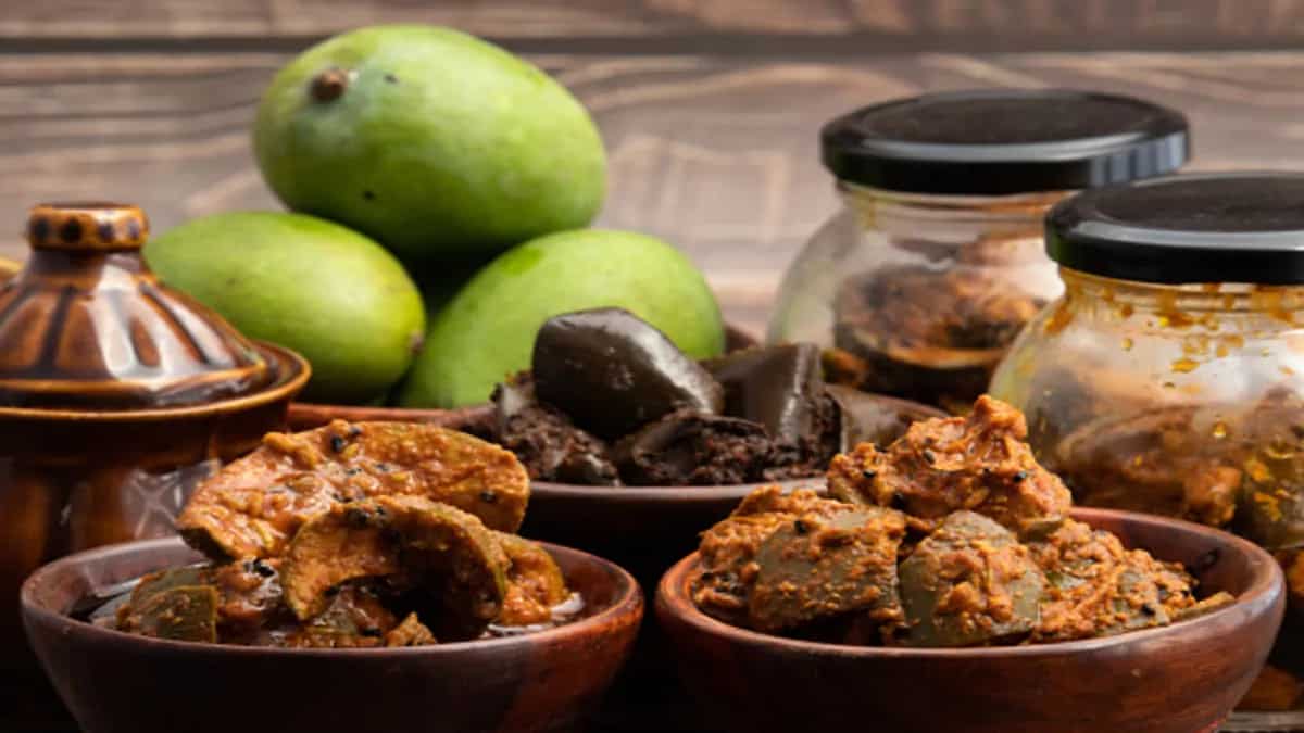 Want To Keep Pickles Fresh? See These Quick Tips 