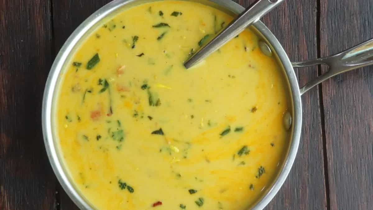 Thengai Paal Soup Recipe, A KeralaStyle Coconut Delight