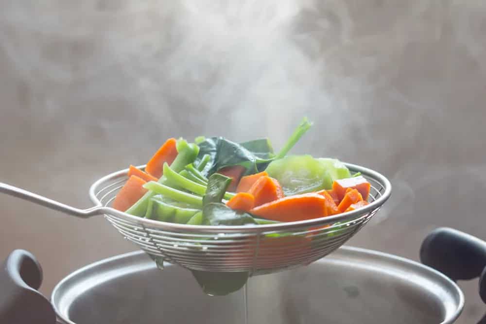 Blanching And Steaming: Know The Different Cooking Techniques