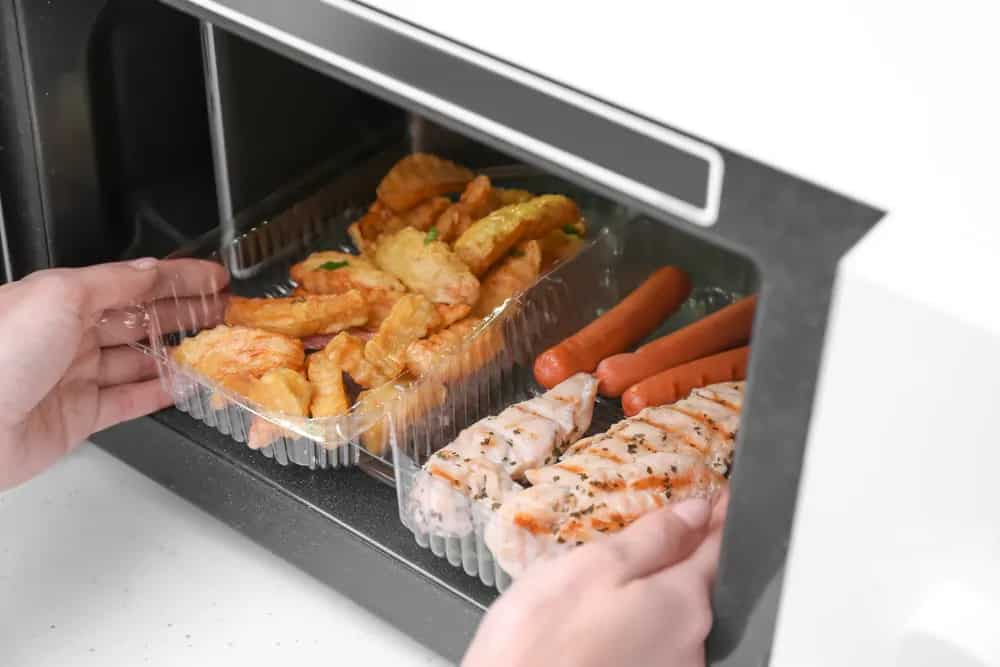 Top 10 Unhealthy Foods One Should Avoid 