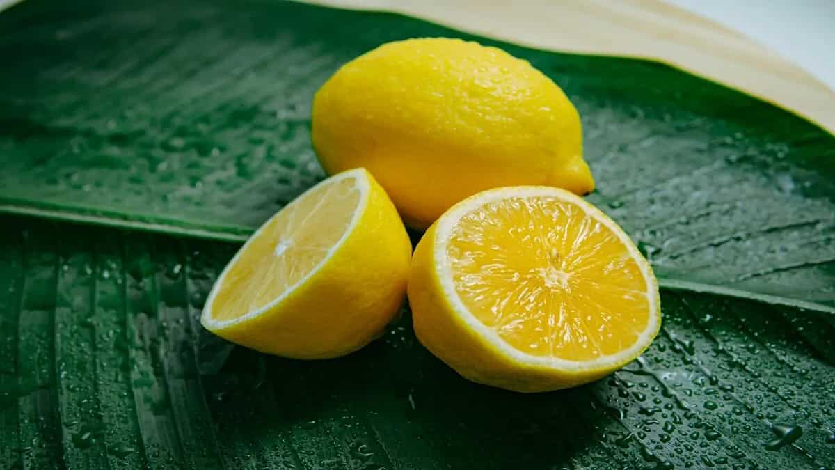 Lemon But 5 Easy Tips To Buy Juicy Lemons Every Time