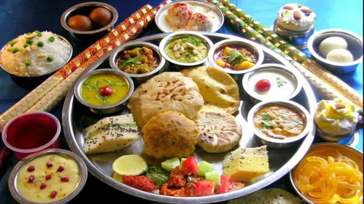 The Secret To Stay Energised During Dandiya