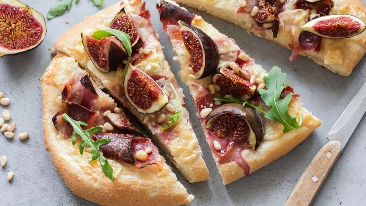6 Ways To Make Savoury Dishes With Fruit