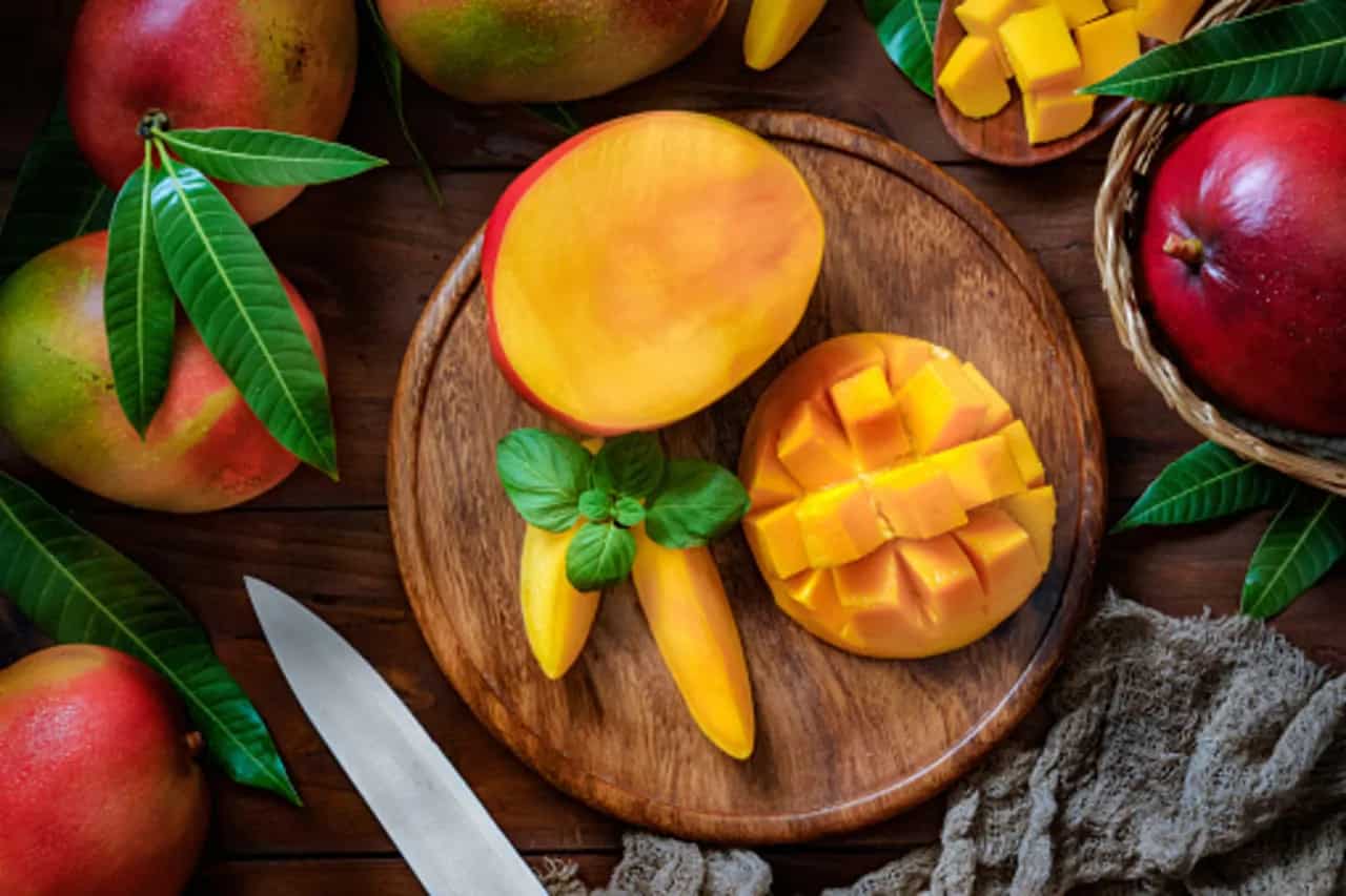Preserve Mangoes 4 Tips to Prevent Discoloration After Cutting