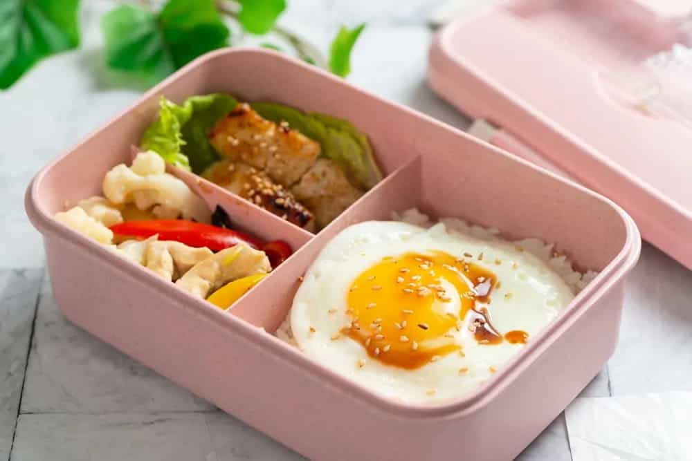 Quick, Easy 5 Tips To Arrange Your Bento Box Like A Pro