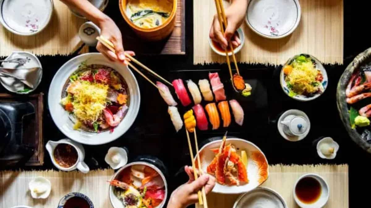 From India To Korea, Follow This Pan-Asian Guide To Learn Table Etiquette
