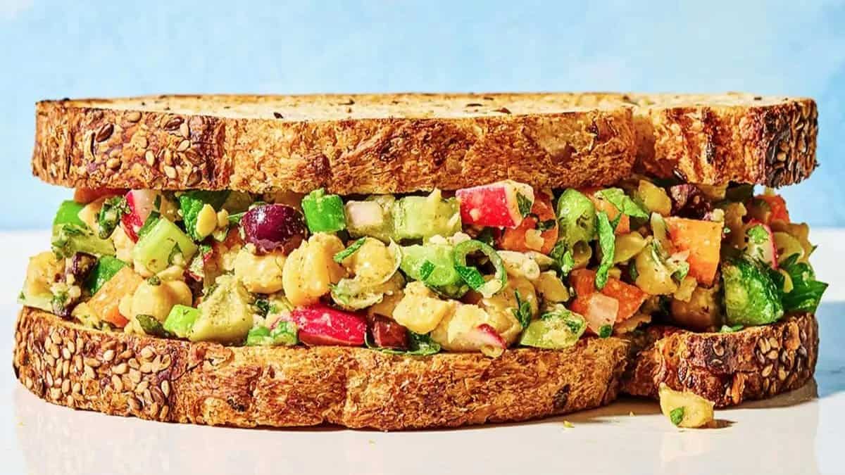 8 Cold Sandwiches To Enjoy This Summer Season