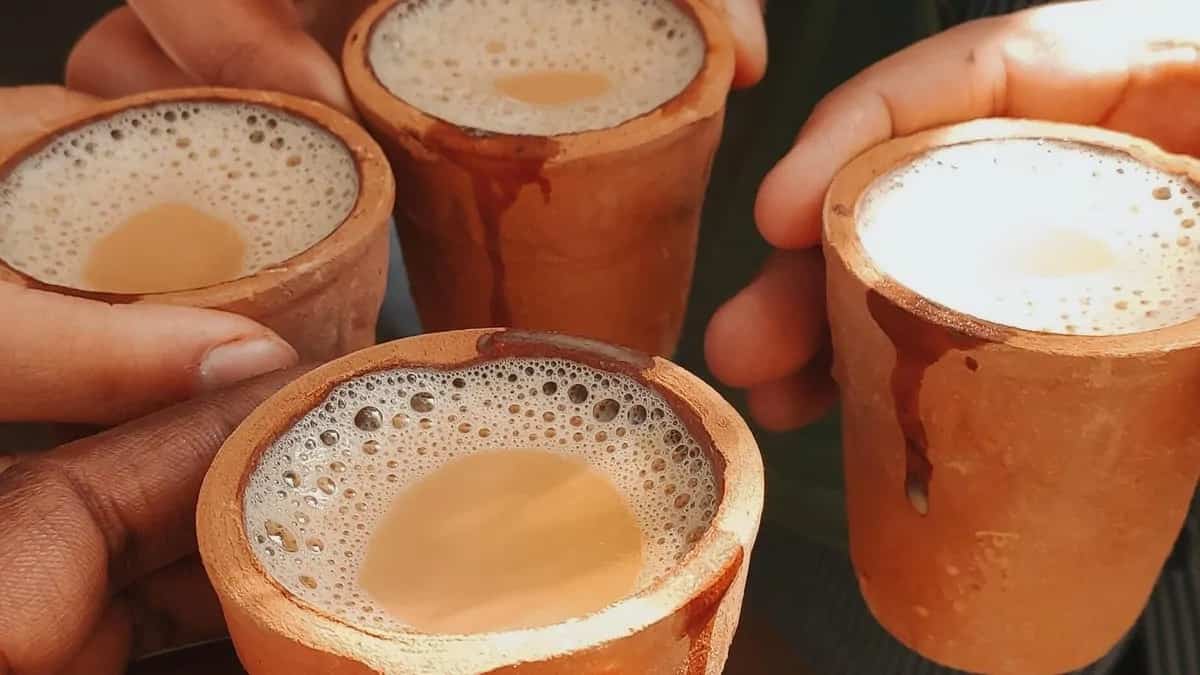 Indore's Dancing Chai Wala's Unique Tea-Making Style Goes Viral