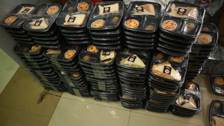 Kolkata’s Largest Institutional Kitchen On The LPG Crisis