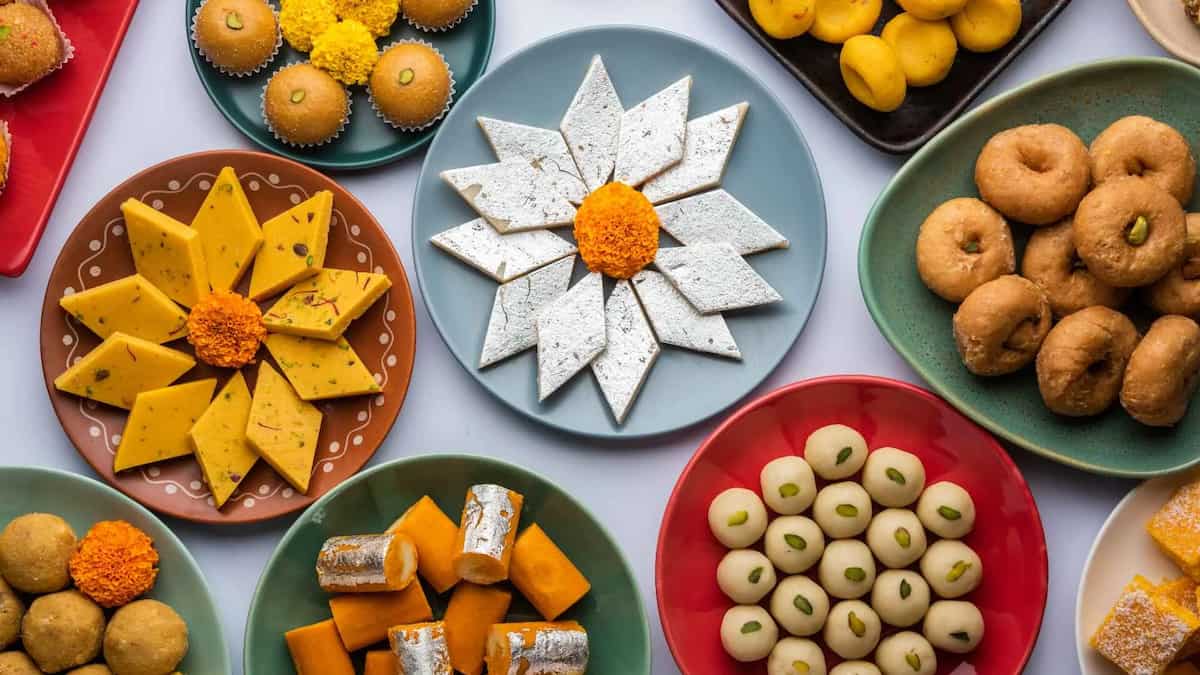 Traditional And Meaningful Try These Treats For Diwali Feast traditional-and-meaningful-try-these-treats-for-diwali-feast