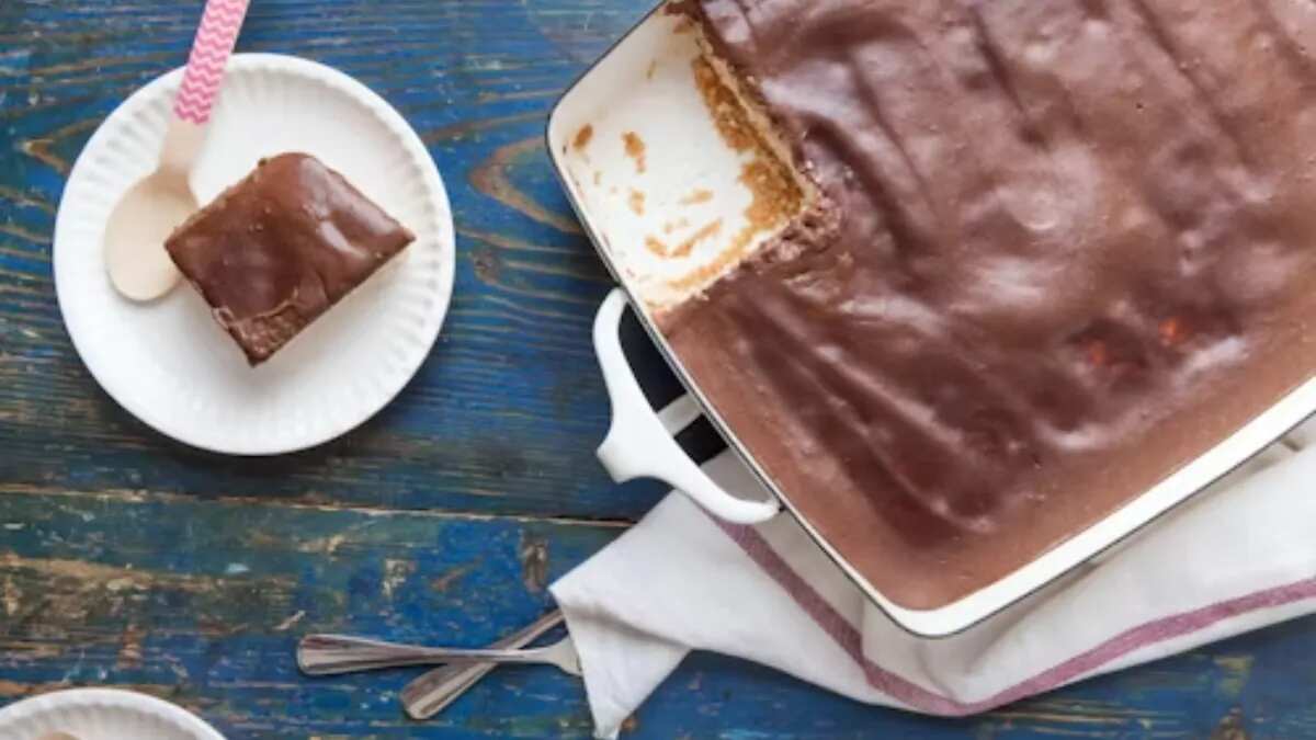 Fellow Fleabag Fan? Rewatch With These 5 Themed Desserts