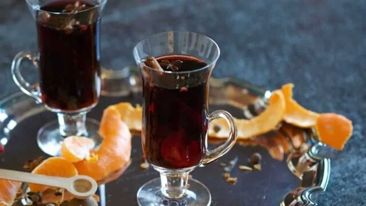 Valentine’s Day 2024: 6 Wine Cocktails To Celebrate The Day  