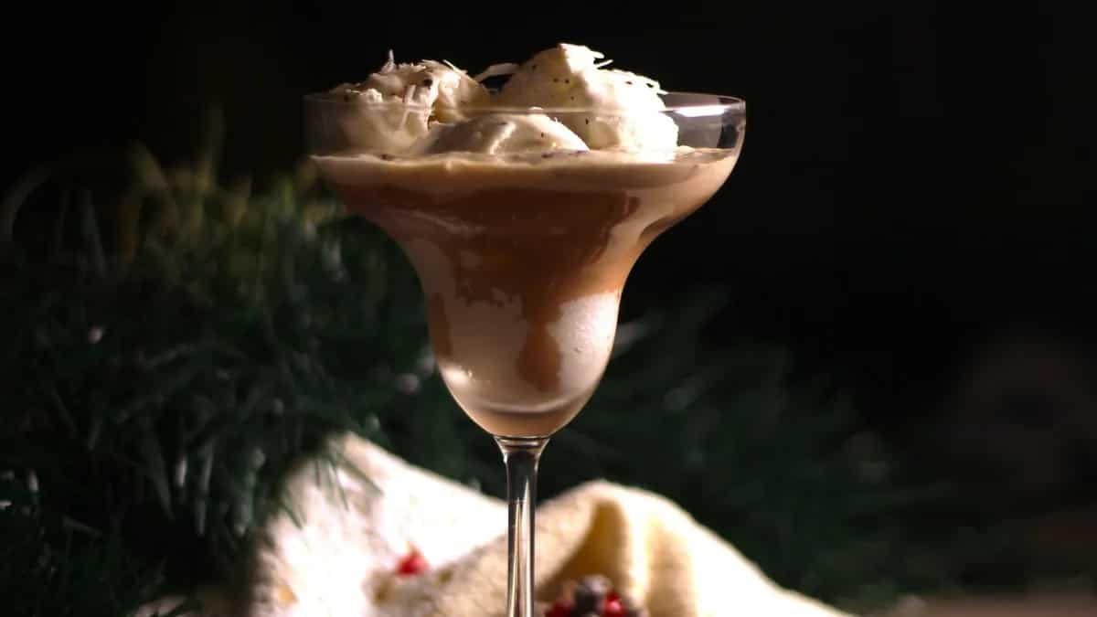 Winter Special: 2 Warm Cocktails To Relish This Season