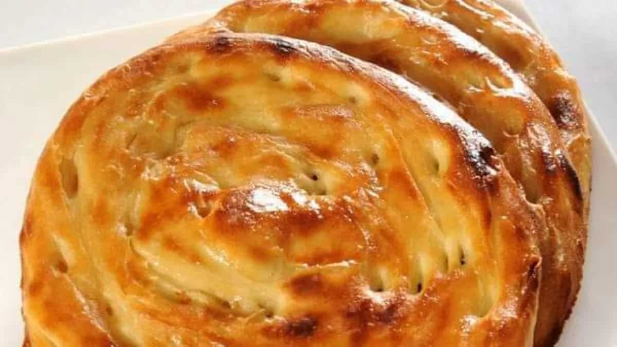 Lucknow Cuisine: 6 Breads To Relish In The "City Of Nawabs" 