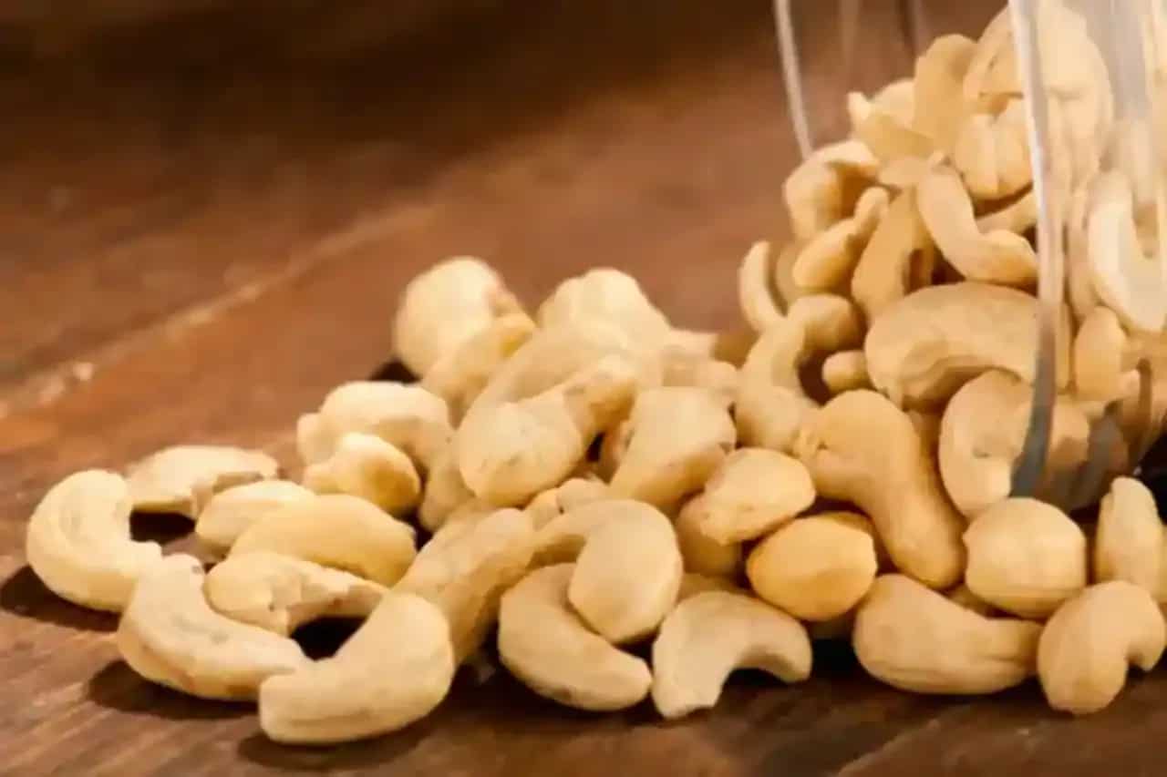 Exploring The Richness Of Cashews, 6 Benefits And Uses To Know