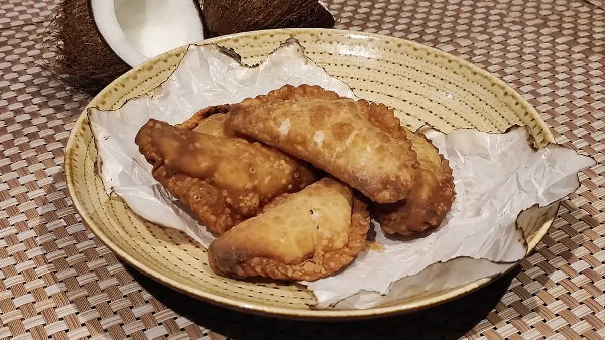 Goan Diwali Treats: Try Nevri Recipe By Chef Narasinh Kamath