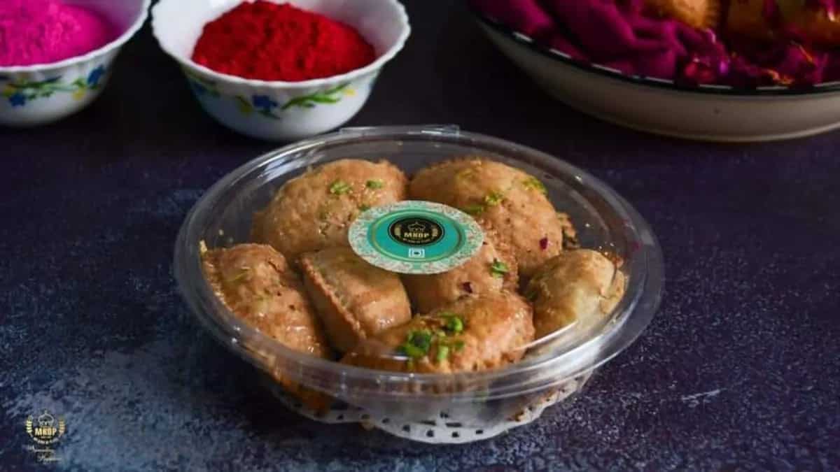 Holi 2023: Oil-Free Snacks For A Healthy Celebration