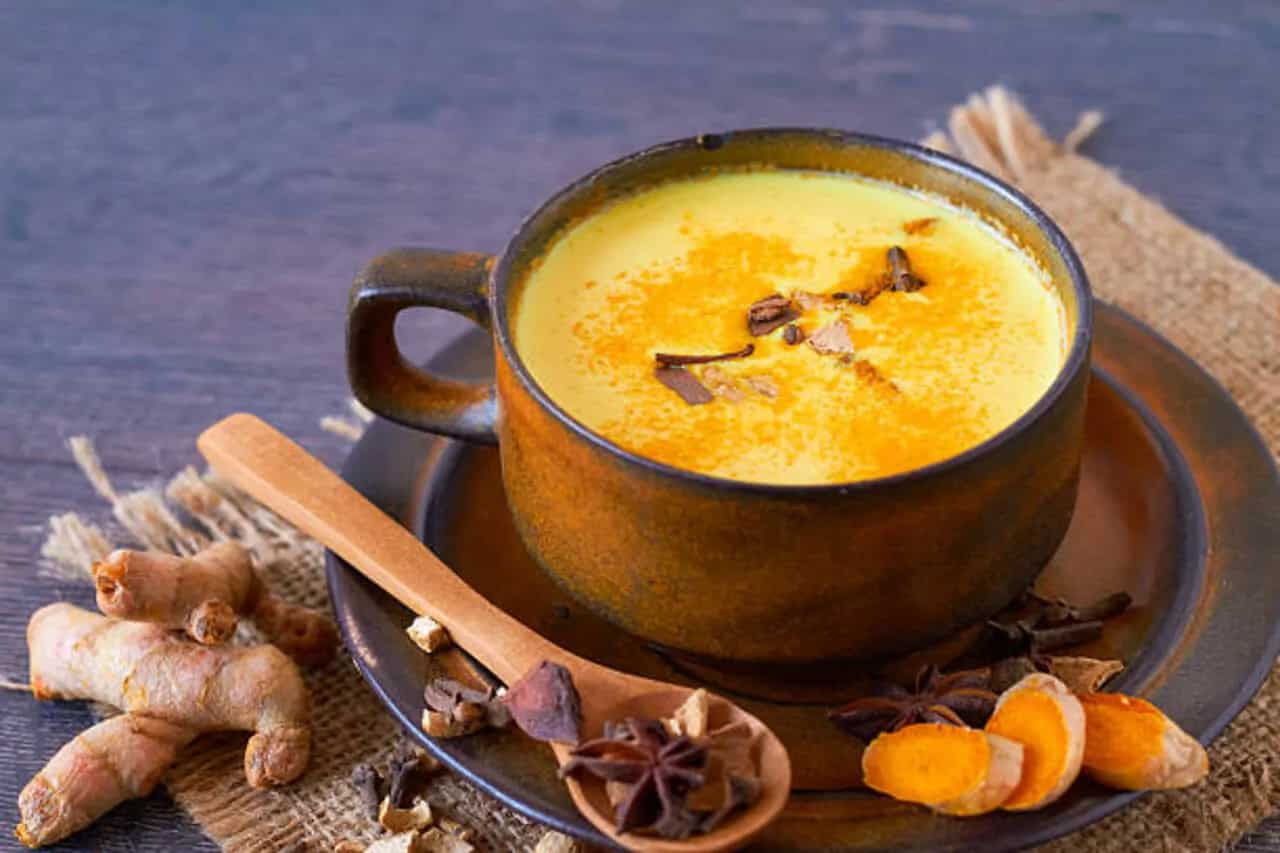 6 Desi Drinks To Boost Immunity This Winter Season