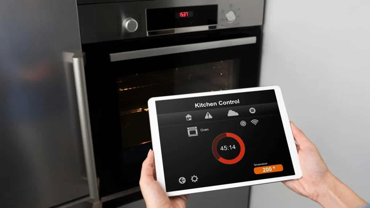 How IoT Is Changing The Way We Prepare And Serve Food