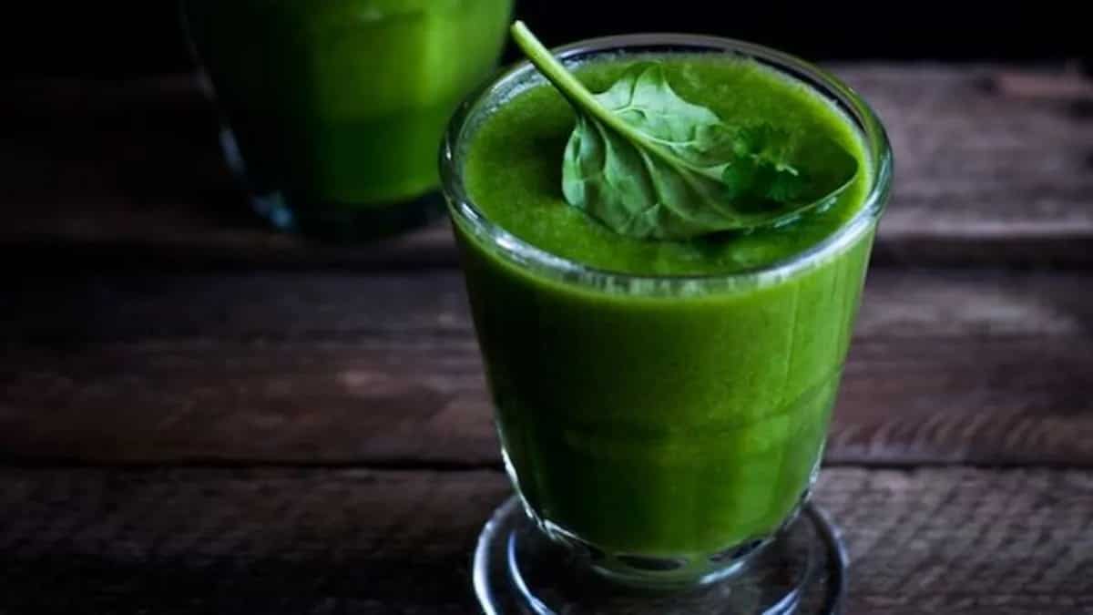 8 Winter Special Breakfast Smoothies To Try This Season