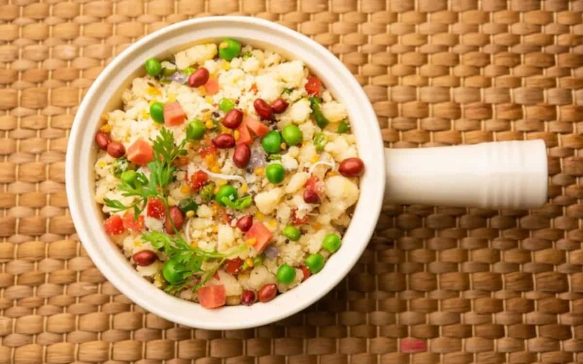 Make Traditional And Authentic Upma On An Induction Cooktop