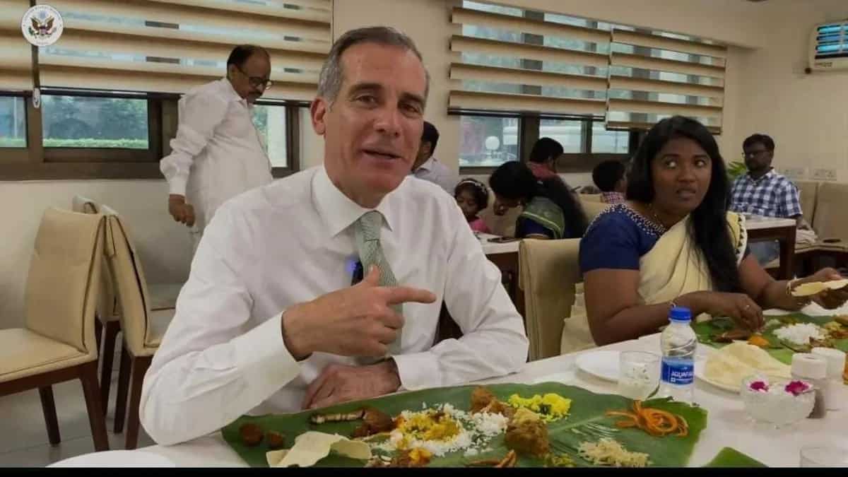 US Ambassador Eric Garcetti Savours South Indian Meal 