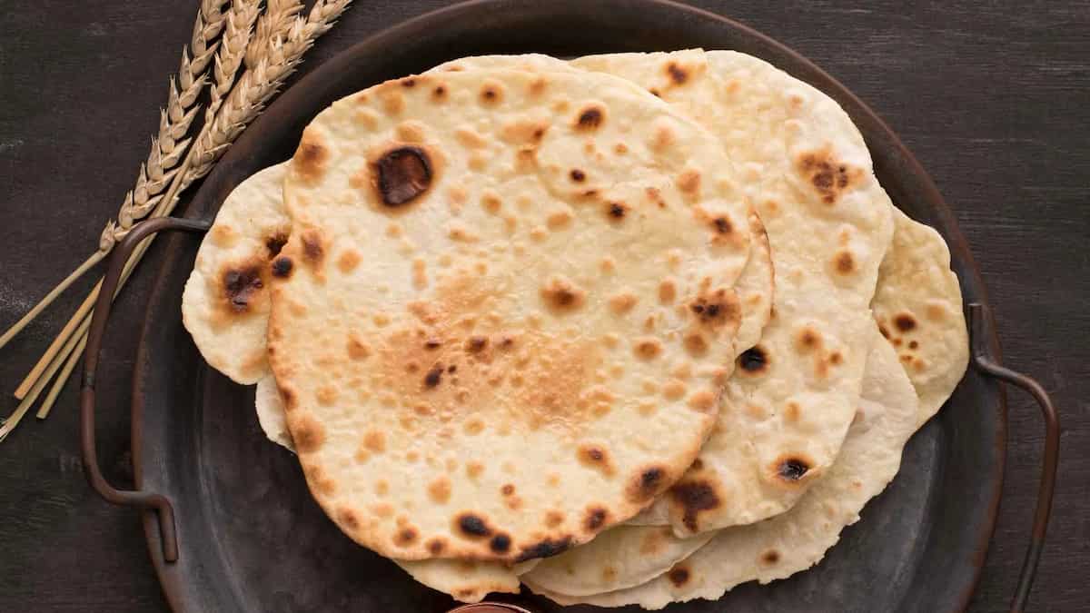 Jowar To Ragi: The 6 Types Of Rotis To Include In Your Diet For Weight Loss