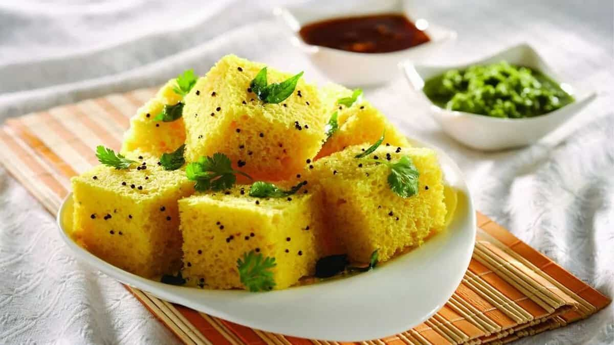 Want To Make Spongy Dhoklas? Here Are Some Tips For You!