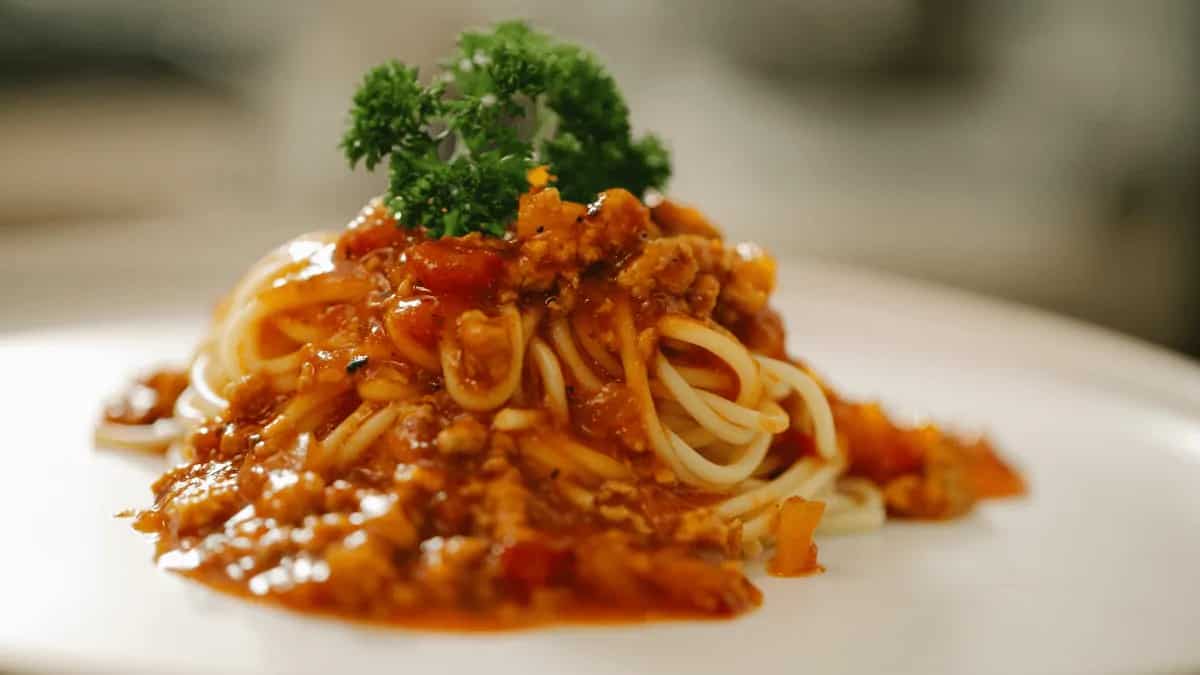 Picture of Pasta Shape and Sauce Pairing - Vincenzo's Plate