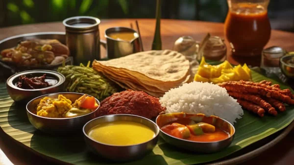 Durga Pujo 2025: Top Eateries In Kolkata For A Festive Meal