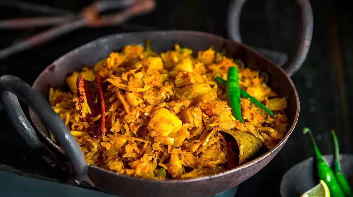 Pepe Ghonto, The Bengali Dish To Make Best Out Of Raw Papaya