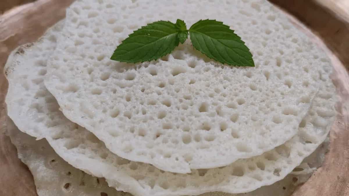 Try This Assamese Kholasapori Pitha Recipe For Bihu