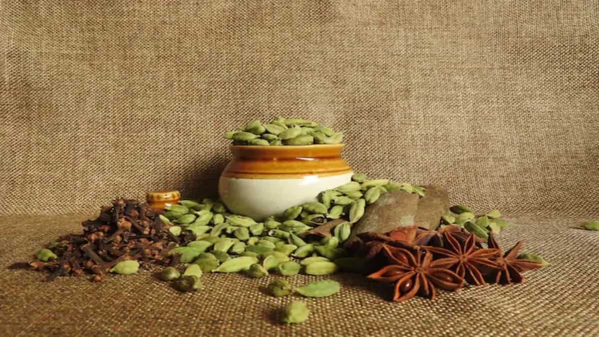 Haldi To Laung: 6 Spices That Are Good For Diabetes