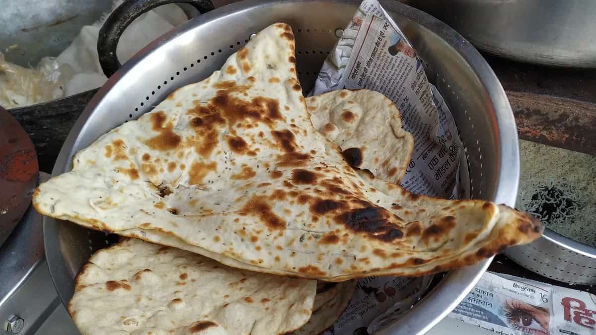 Naan Vs Pita Comparing Iconic Breads Of India And Middle East