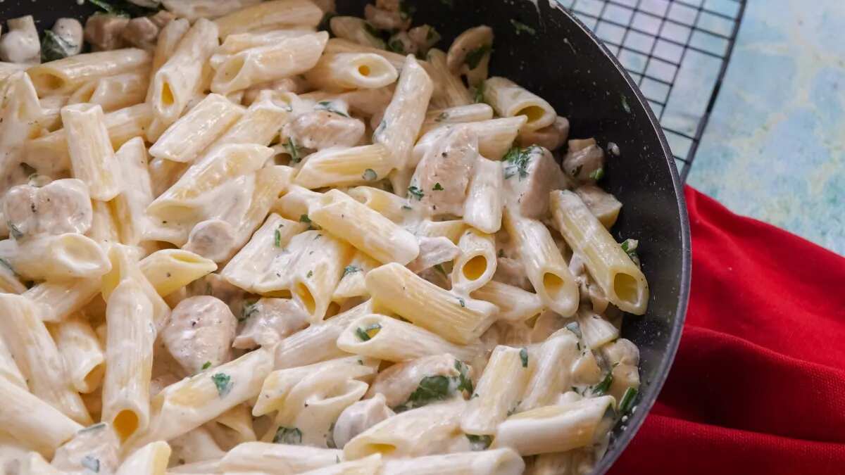 How to make Chicken Apple Sausage Pasta Recipe