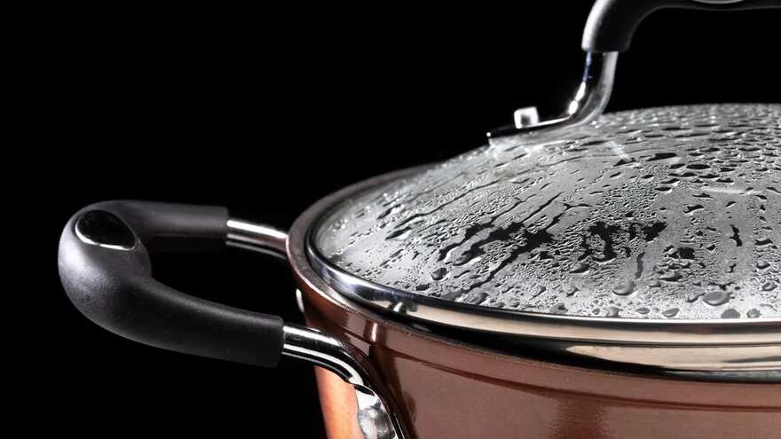 Cast Iron Deep Kadai - Induction Safe & Pre-seasoned