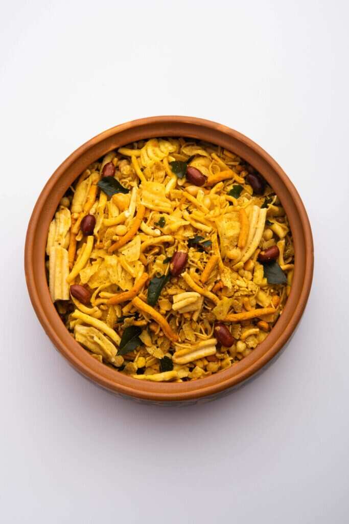 5 LowCalorie Desi Snacks You Can Binge On