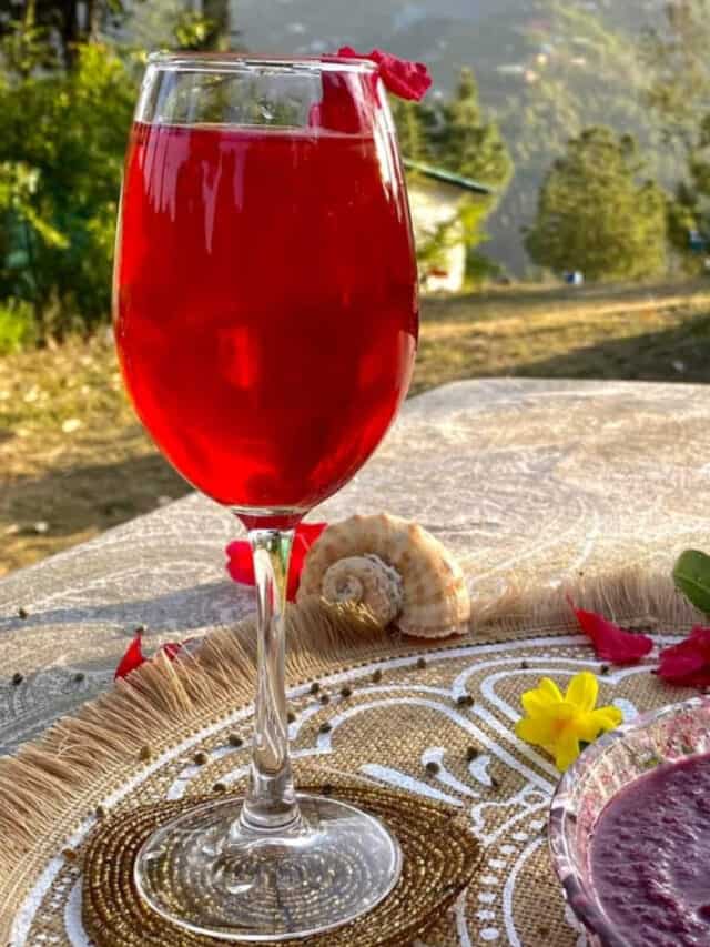 10 Refreshing Indian Sharbat