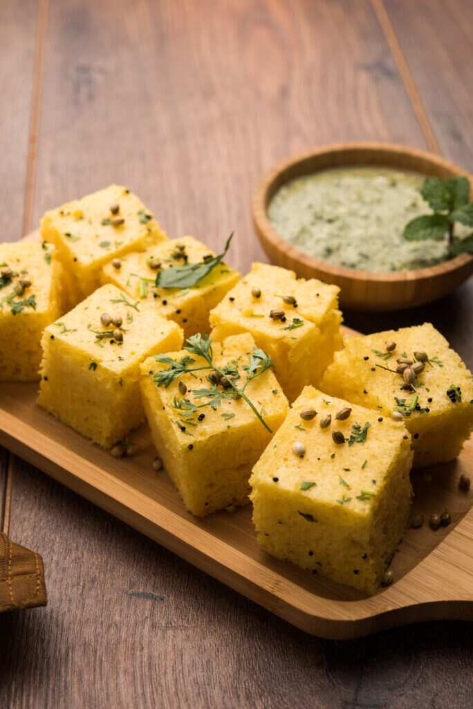 5 Delicious Gujarati Snacks To Eat