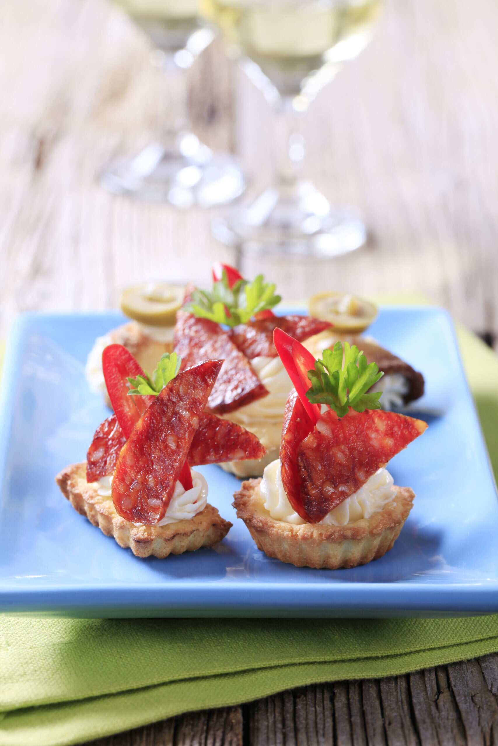 Salami tartlets