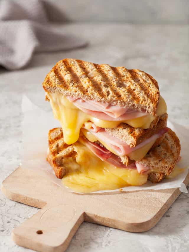 Grill These 5 Delectable Breakfast Sandwiches At Your Own Will