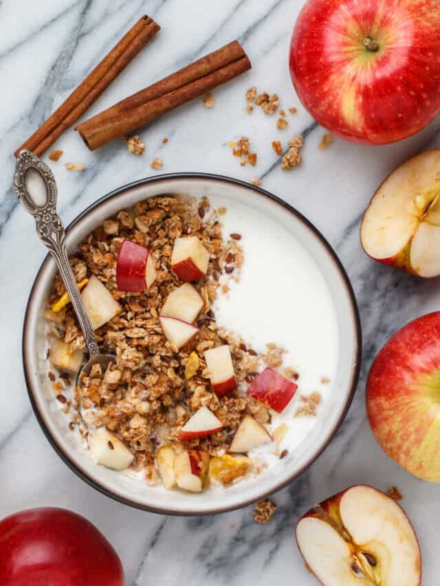 Add These Juicy Apples Dishes To Your Breakfast