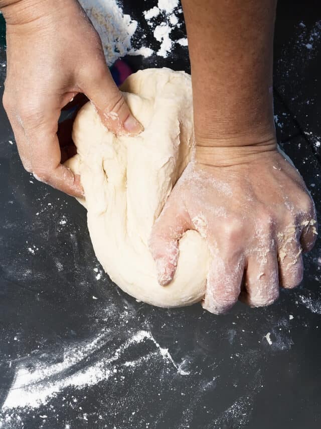 Tips To Keep Chapati Dough Fresh