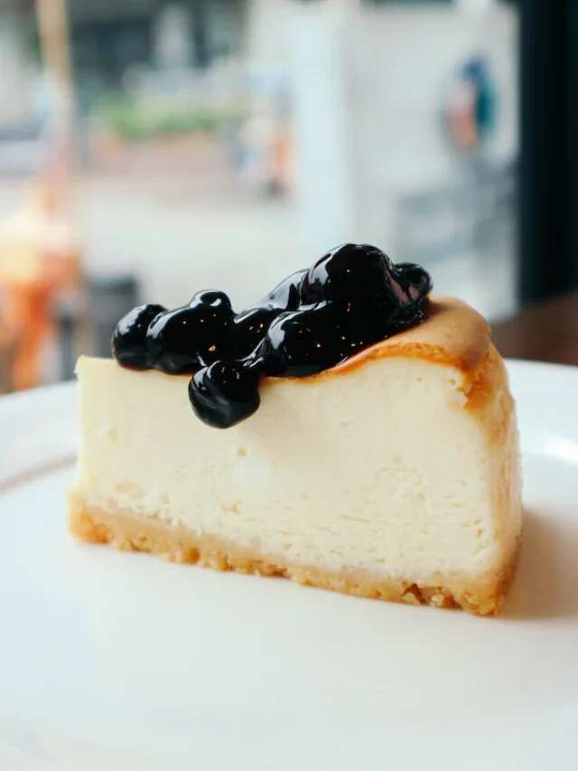 3-Ingredient Cheesecake You Just Can't Miss