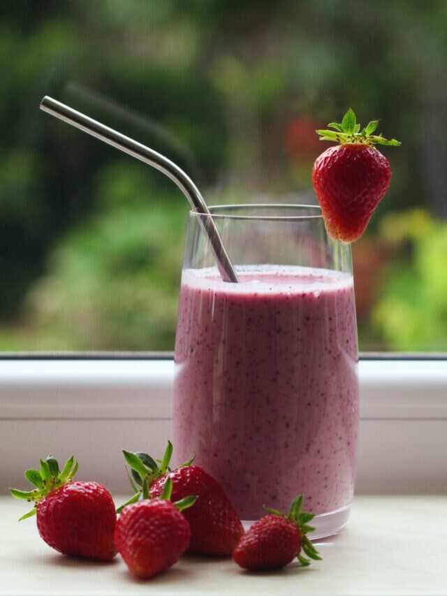 Trying To Gain Weight? These Nutritious Smoothies Can Help