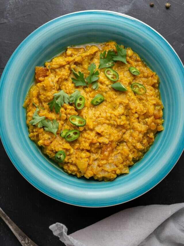 Weight Loss On Your Mind? Try This Oats Khichdi Recipe