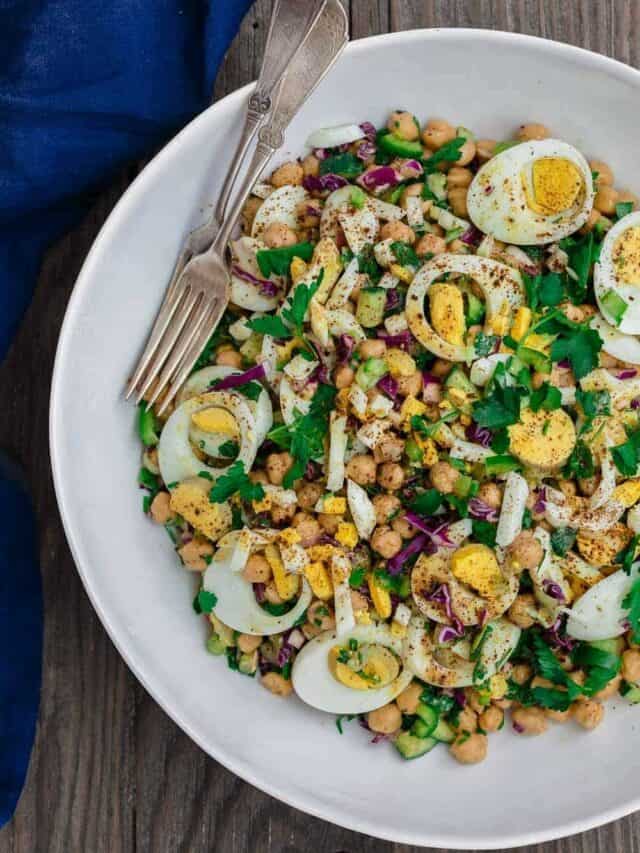 Low Calorie And Nutritious Egg Salad For Flat Tummy